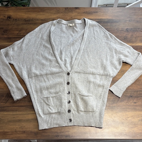 Eileen Fisher Sweaters - Eileen Fisher Light Gray Button-Up Cardigan Italian Yarn Size Small